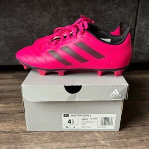 Lightly used girls Adidas 4 1/2 Goletto VIII FG J pink with black soccer cleats